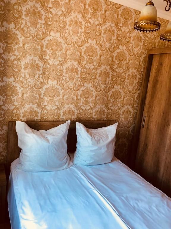 Отели типа «постель и завтрак» Apartment OLD KUTAISI Кутаиси