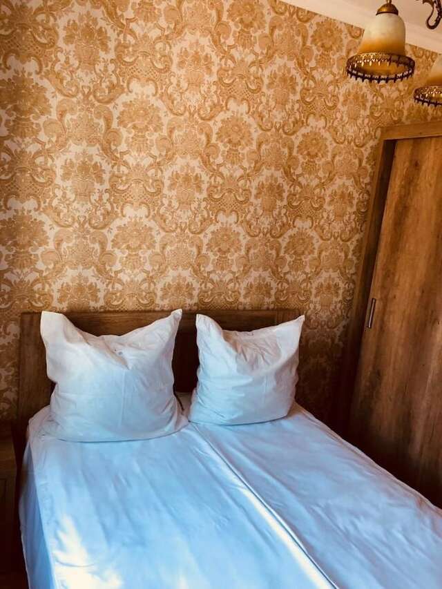 Отели типа «постель и завтрак» Apartment OLD KUTAISI Кутаиси-31