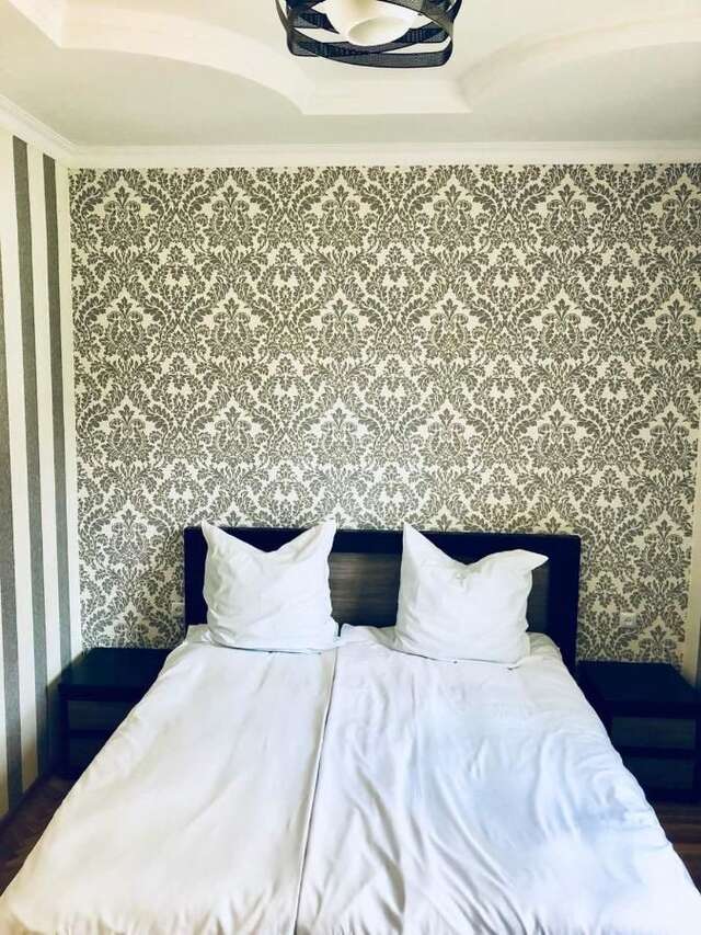 Отели типа «постель и завтрак» Apartment OLD KUTAISI Кутаиси-5