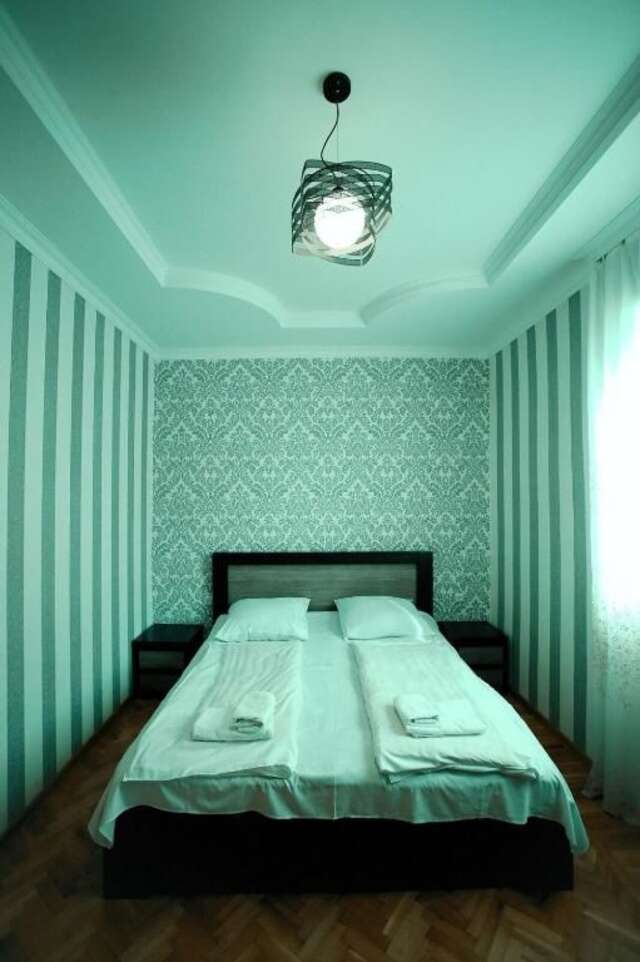 Отели типа «постель и завтрак» Apartment OLD KUTAISI Кутаиси-42