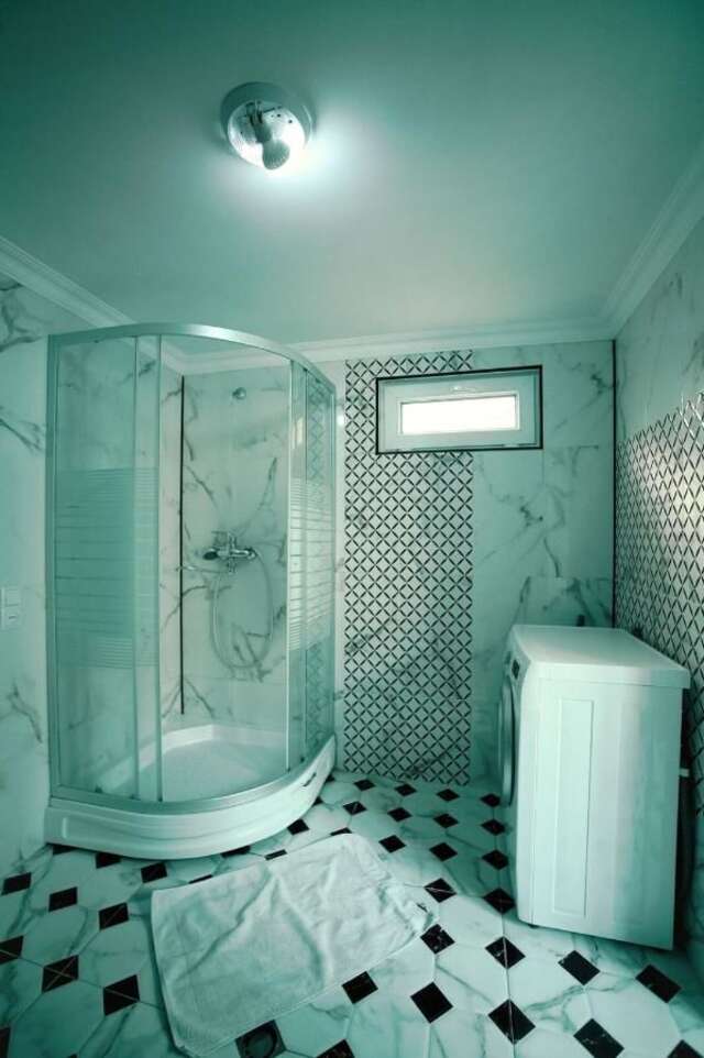 Отели типа «постель и завтрак» Apartment OLD KUTAISI Кутаиси-11